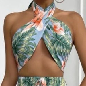 Tie Back Tropical Print Crop Top |XSMALL (2)